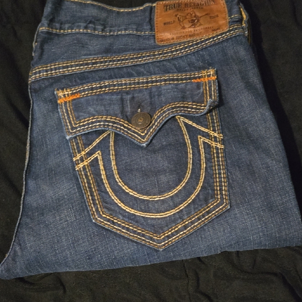 GIANT True Religion Big QT Ricky Jeans